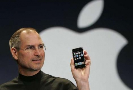 Steve Jobs, cofondatorul Apple, a murit